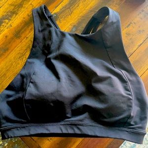 Lululemon sport bra